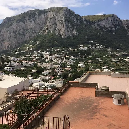 La Piazzetta Dependance Διαμέρισμα *